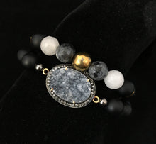 Load image into Gallery viewer, Gray druzy bracelet set