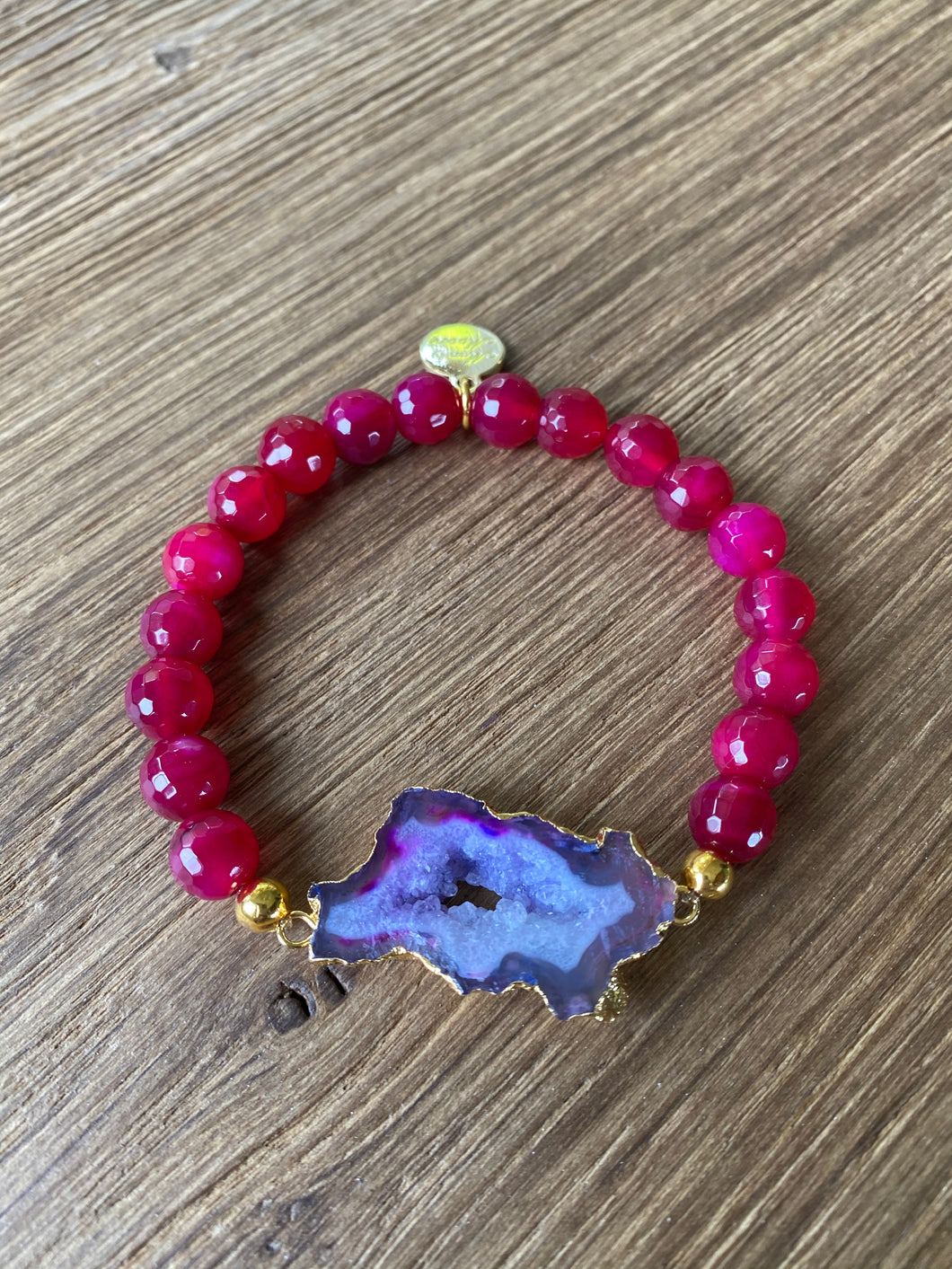 Fuchsia and purple druzy beaded bracelet