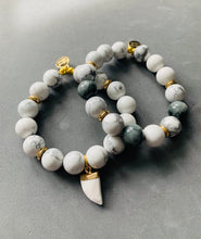 Load image into Gallery viewer, Calming howlite and eagle eye beaded bracelet set
